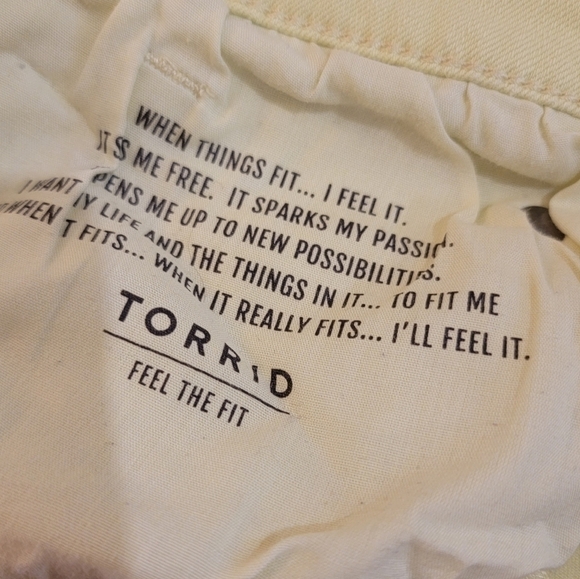 Torrid size 24 Neon Yellow button fly cutoffs - Picture 9 of 9